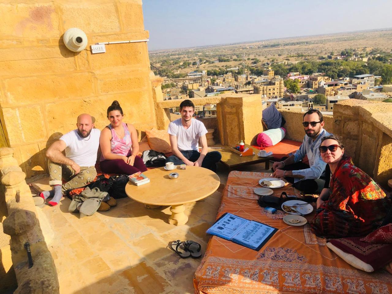 Desert Haveli Guest House Džaisalmér Exteriér fotografie